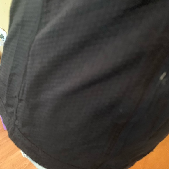 Lululemon Black workout tank - Picture 3 of 6